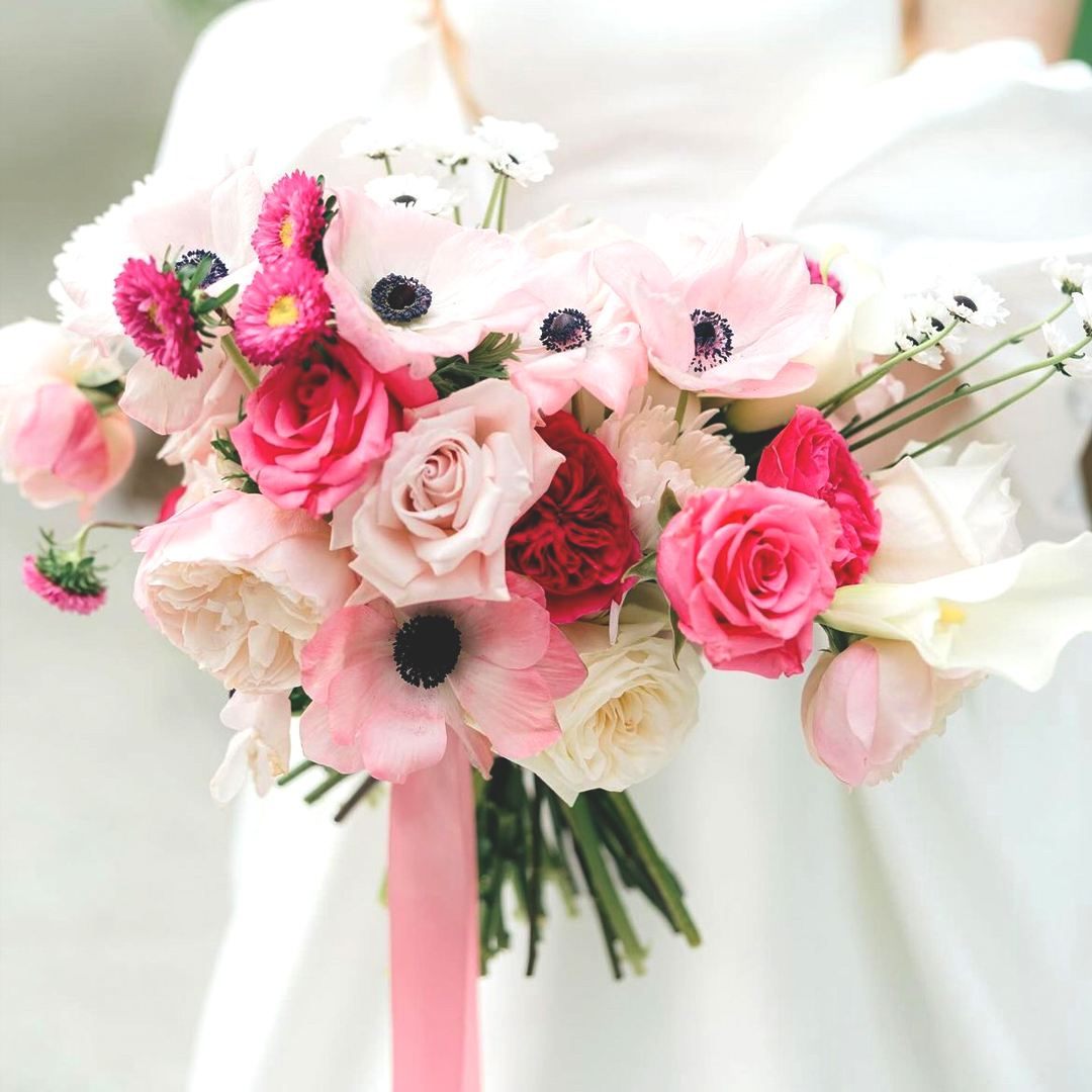 Bridal bouquet detail
