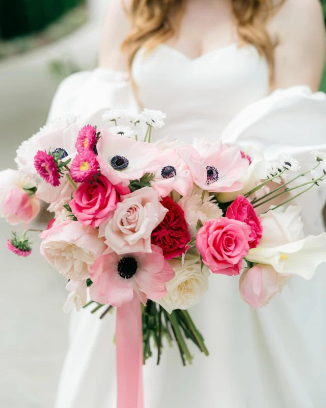 So this is love… 💖🌸💍🎀✨

Saturday was spent with the sweetest, most genuine couple and their closest friends + family. We are gushing over all of the pink, girly, most beautiful details and moments from this special day! We are so happy for you Courtney + Michael! More to come from this fairytale wedding soon… 

For now, let’s take a moment for these beautiful flowers curated by our lovely, Amy Stefanik and shot by the incredible @whitneychasecollective @colbychasecollective 
Venue: @thegrandevictorian 
Planner + Florals: @jujuleeevents 
Photo + Video: @whitneychasecollective @colbychasecollective