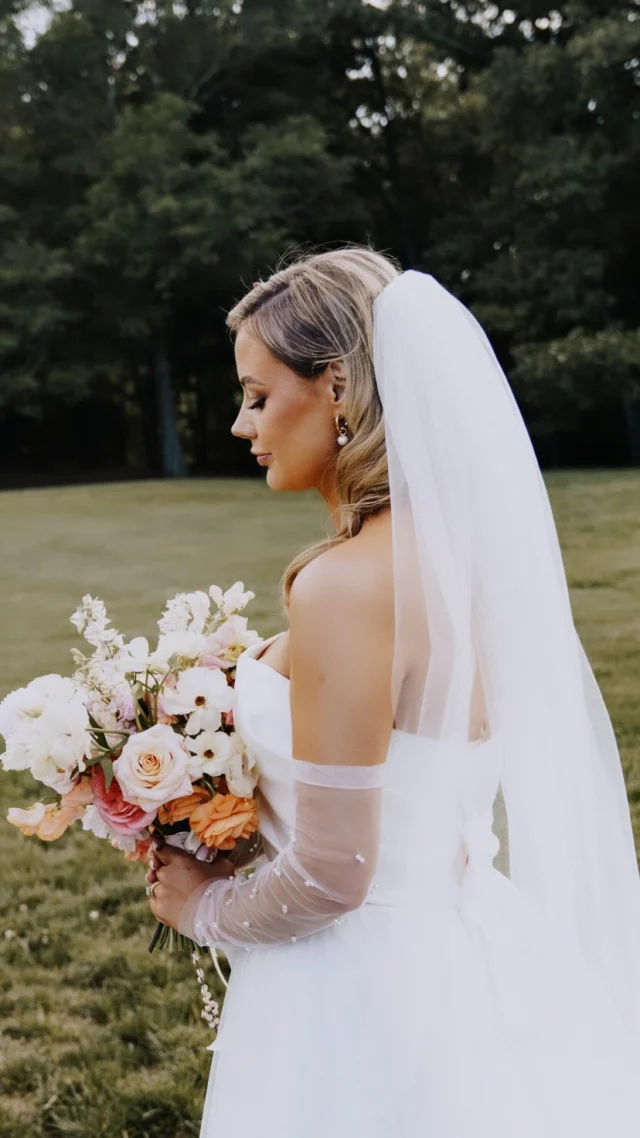 When the planner becomes the bride… 👰🏼💍✨
•
•
•
Venue: @theivorybarn 
Planner + Design: @jujuleeevents 
Signage: @canva @curatedeventscharlotte 
Rentals + Dance Floor: @curatedeventscharlotte 
Florals: @lakenormandecorandmore 
Bar + Espresso Tower: @behindthebarcharlotte 
Dress: @tullebridal_lkn 
Photo: @sarahlee_photog 
Video: @lovecraft_productions 
Caterer: @thesmokepit 
Cake: @publix 
Hair: @raedianthair.rae 
Makeup: @xbeyondbeautystudio 
DJ: @fmgeventco @djtrej 
Newspapers: @newspaperclub